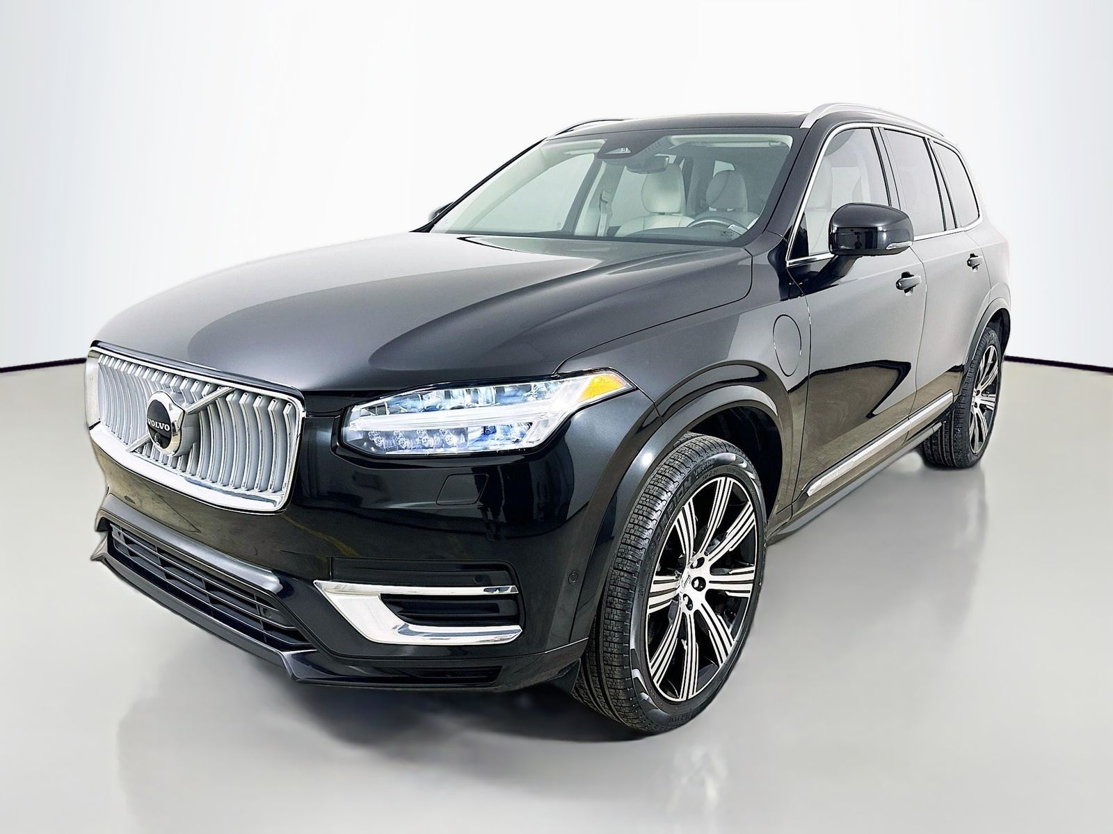 Onyx Black Metallic 2024 Volvo XC90 SUV / Crossover All-Wheel Drive Automatic