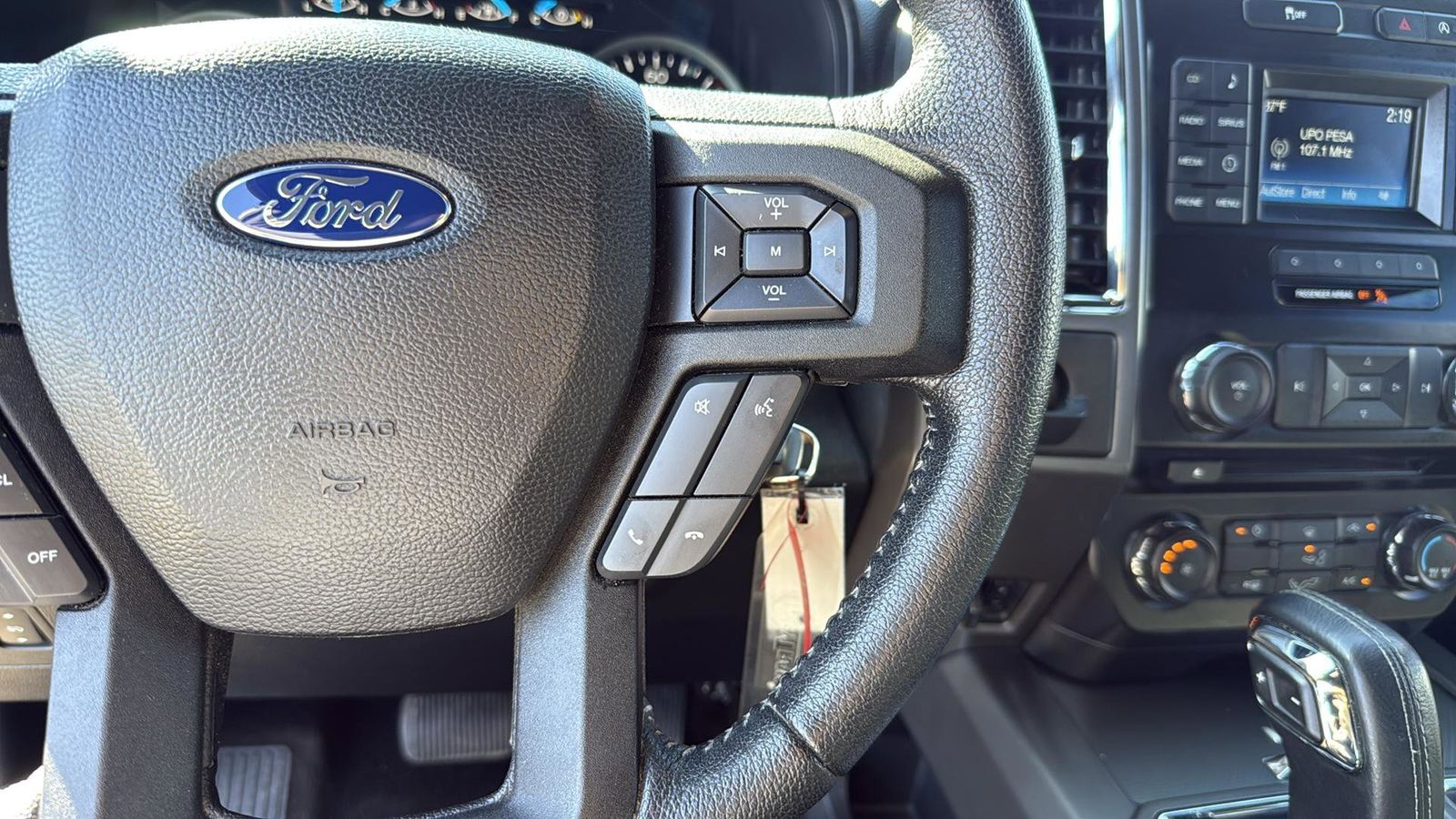 Used Car 2015 Ford F-150  Xlt For Sale Under $25,000 In Austin, Texas