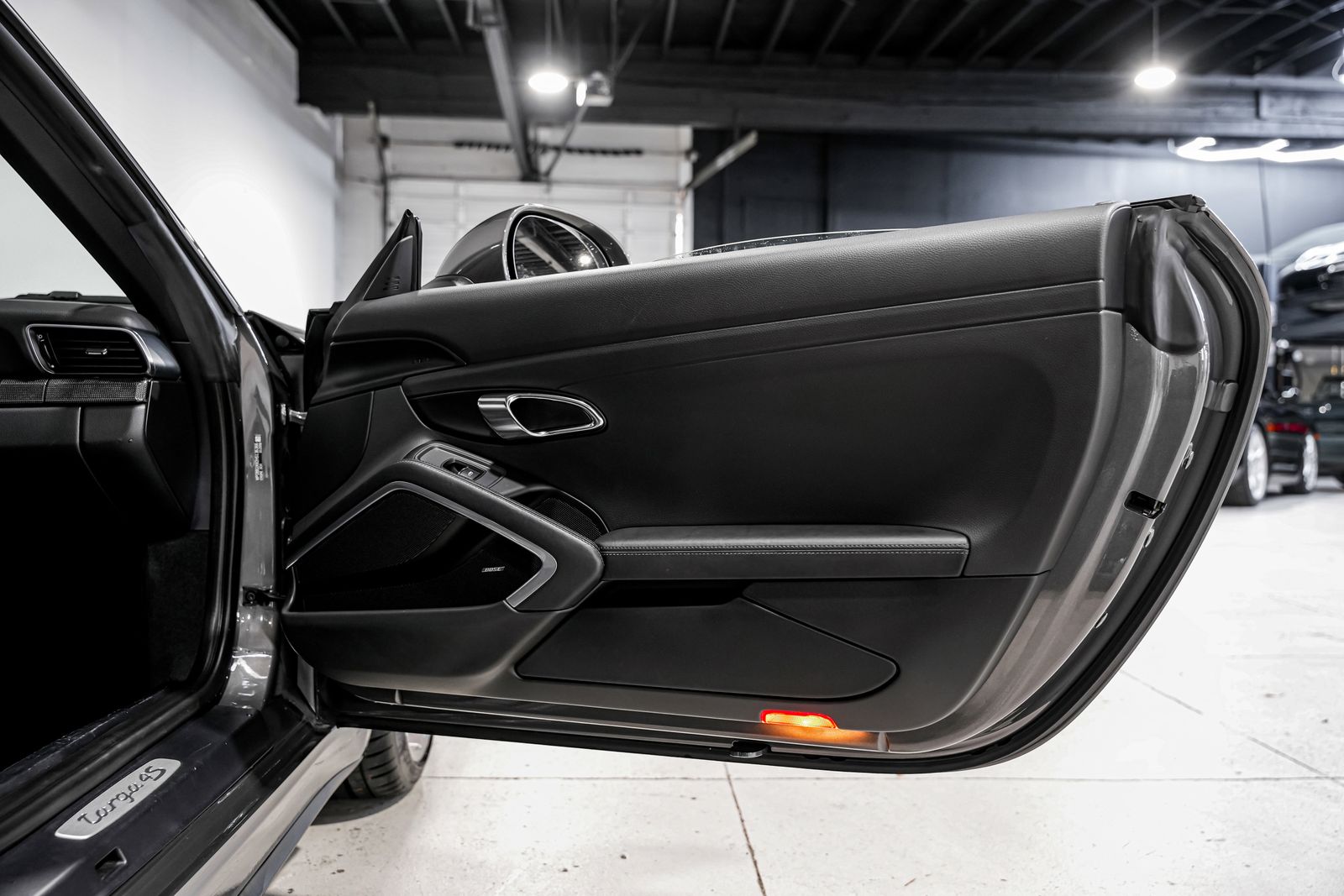 2017 Porsche 911 Targa 4S — photo 25