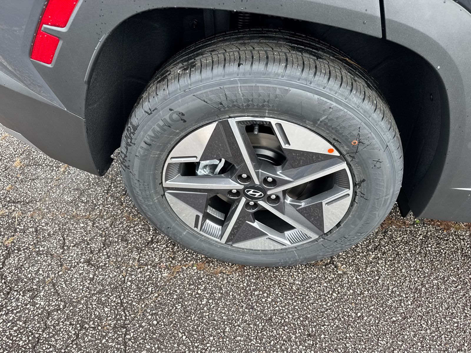 New 2026 Gray Hyundai SEL image 18