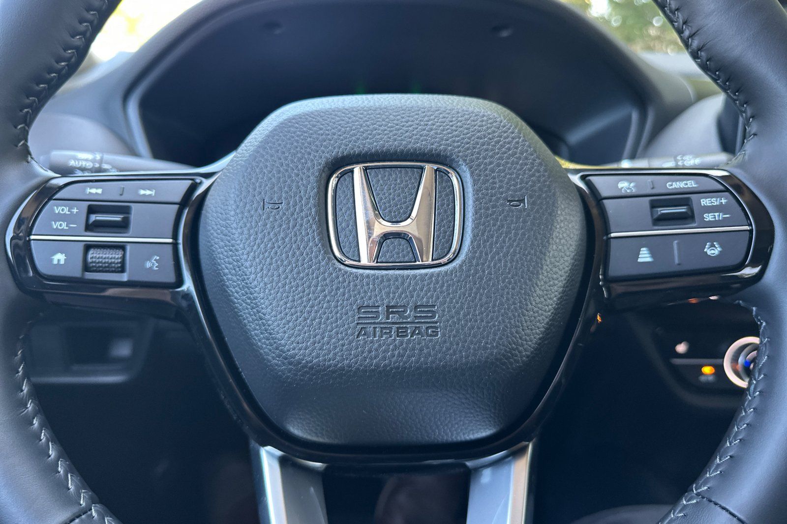 New 2027 Urban Gray Pearl Honda EX-L image 23