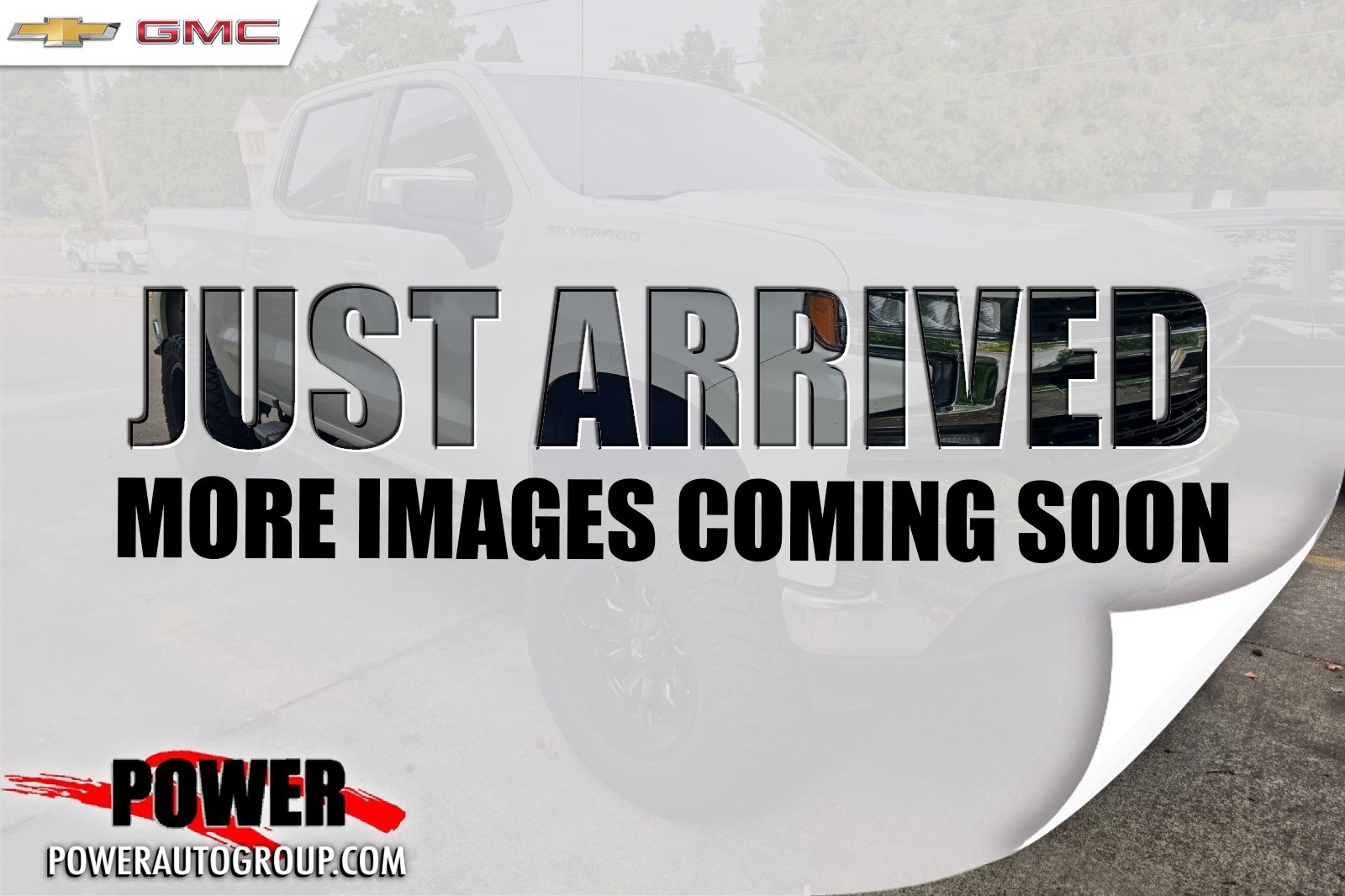 Summit White 2019 Chevrolet Silverado 1500 Pickup Truck Four-Wheel Drive 8-Speed Automatic
