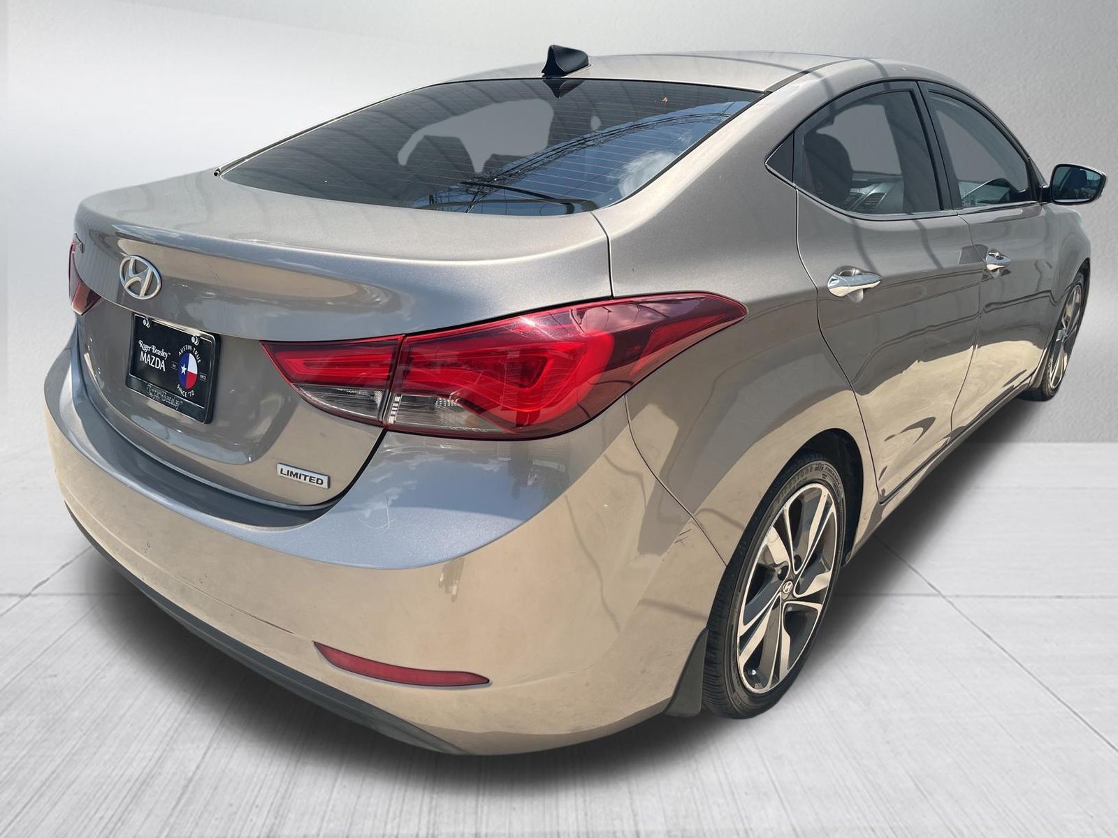 Used Car 2015 Hyundai Elantra  Limited For Sale Under $10,000 In Austin, Texas