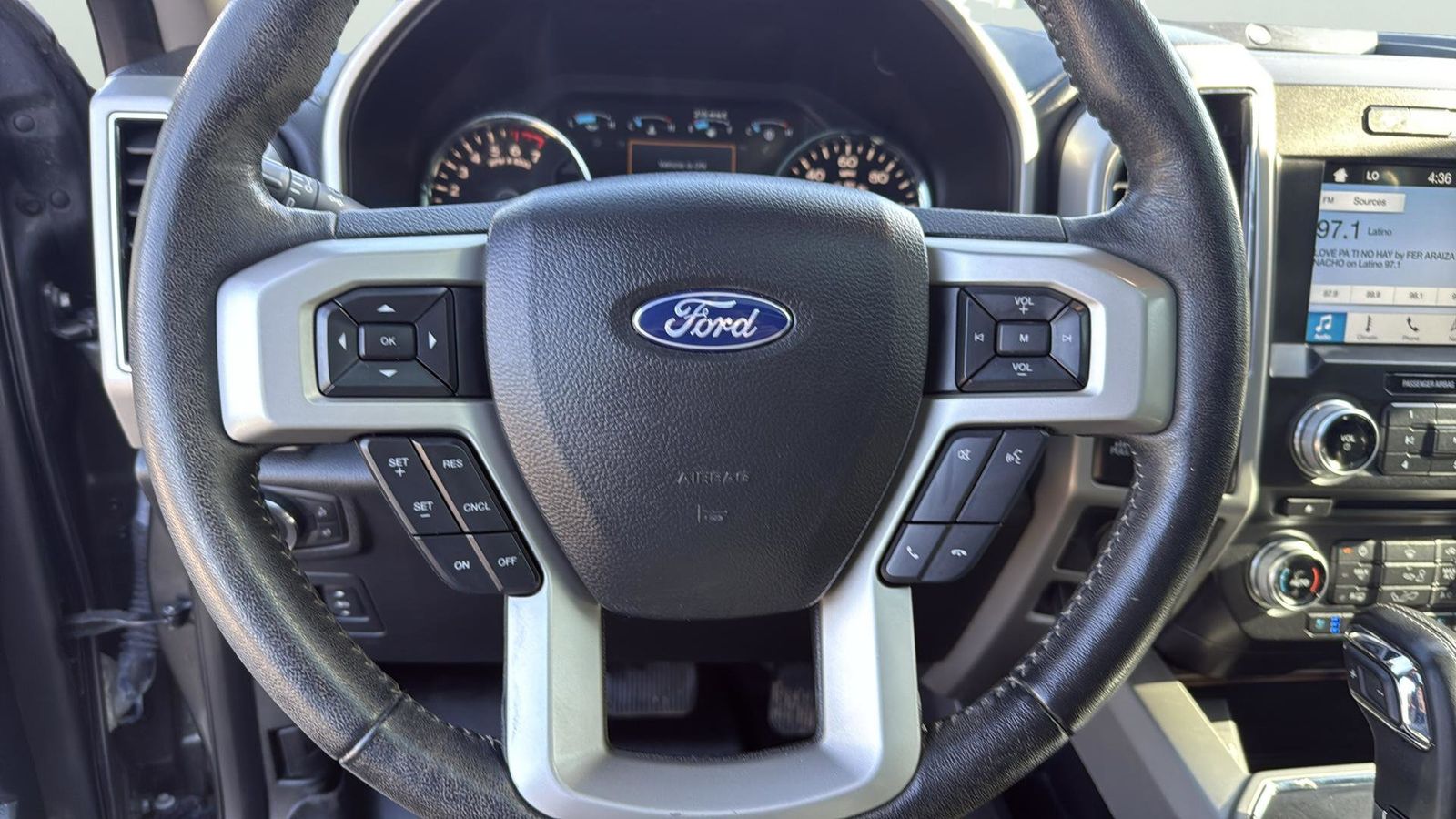 Used Car 2018 Ford F-150  Lariat For Sale Under $30,000 In Austin, Texas