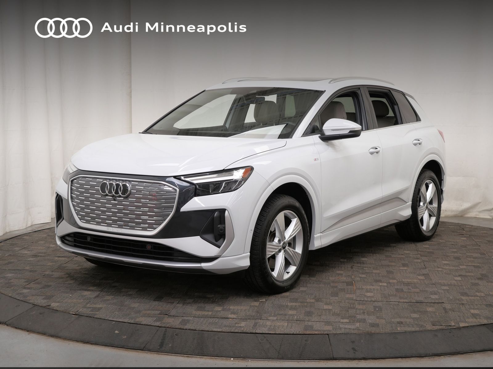 Glacier White Metallic 2024 Audi Q4 e-tron SUV / Crossover All-Wheel Drive Automatic
