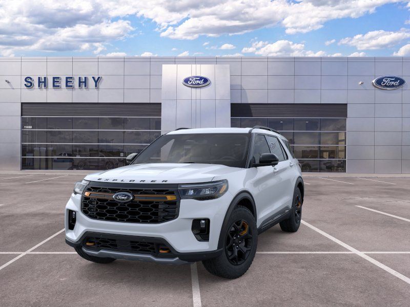 New 2026 Space White Metallic Ford Tremor image 4