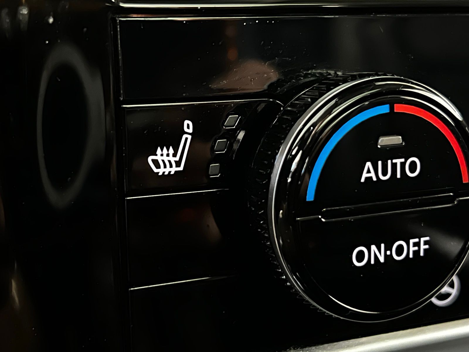 Thumbnail: 2021 Nissan Rogue - 19