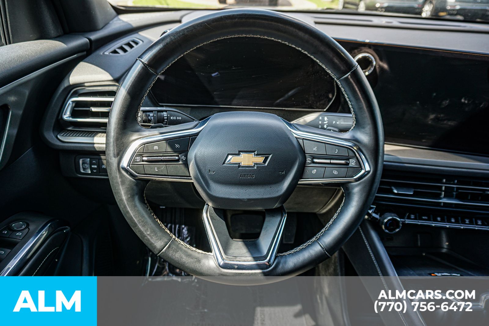 Used 2025 Black Chevrolet LT image 32