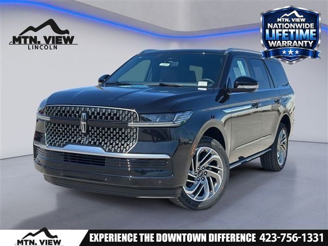 Infinite Black Metallic Clearcoat 2026 Lincoln Navigator SUV / Crossover Four-Wheel Drive Automatic