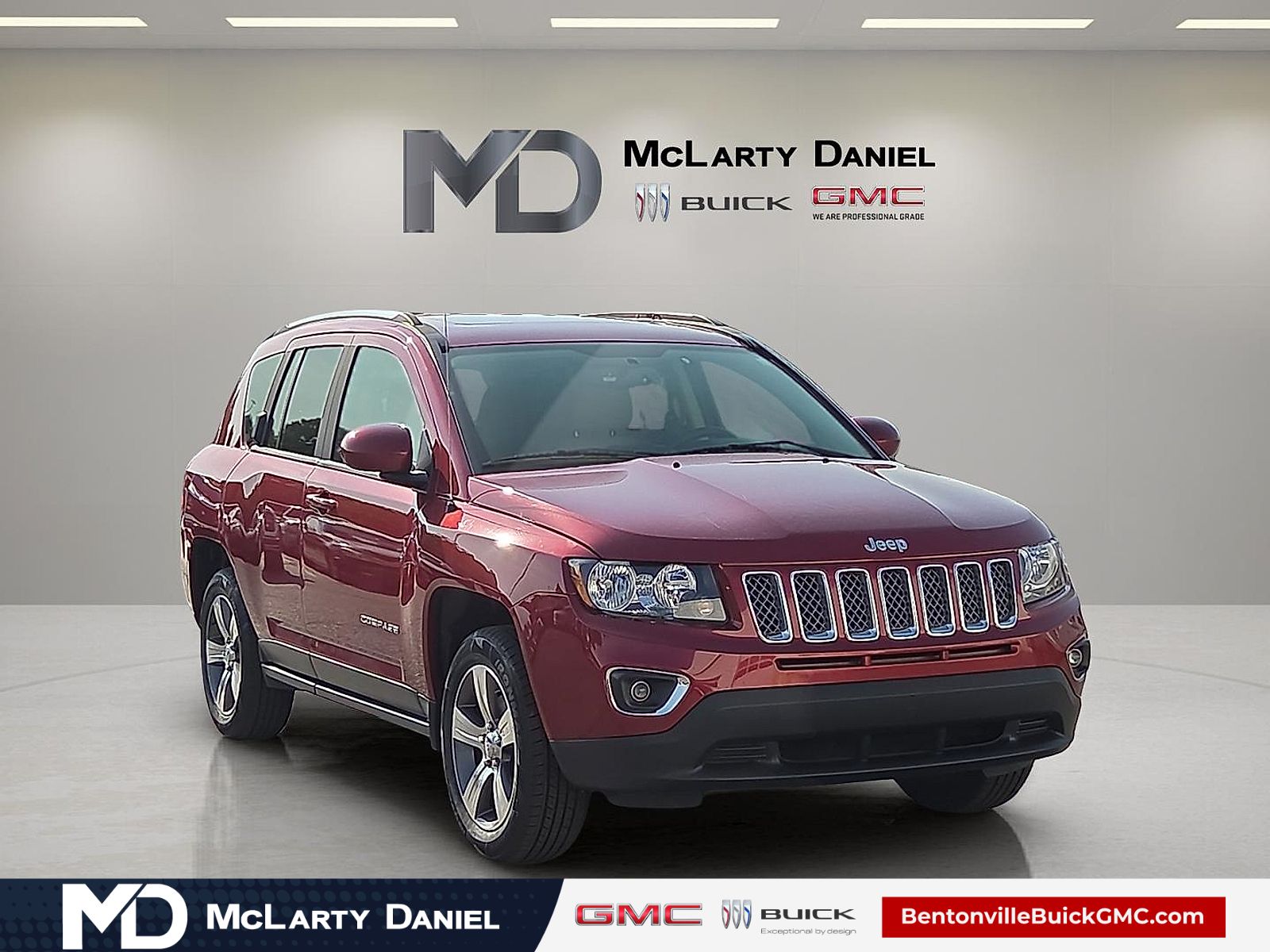Deep Cherry Red Crystal Pearlcoat 2016 Jeep Compass SUV / Crossover Front-Wheel Drive Continuously Variable Transmission