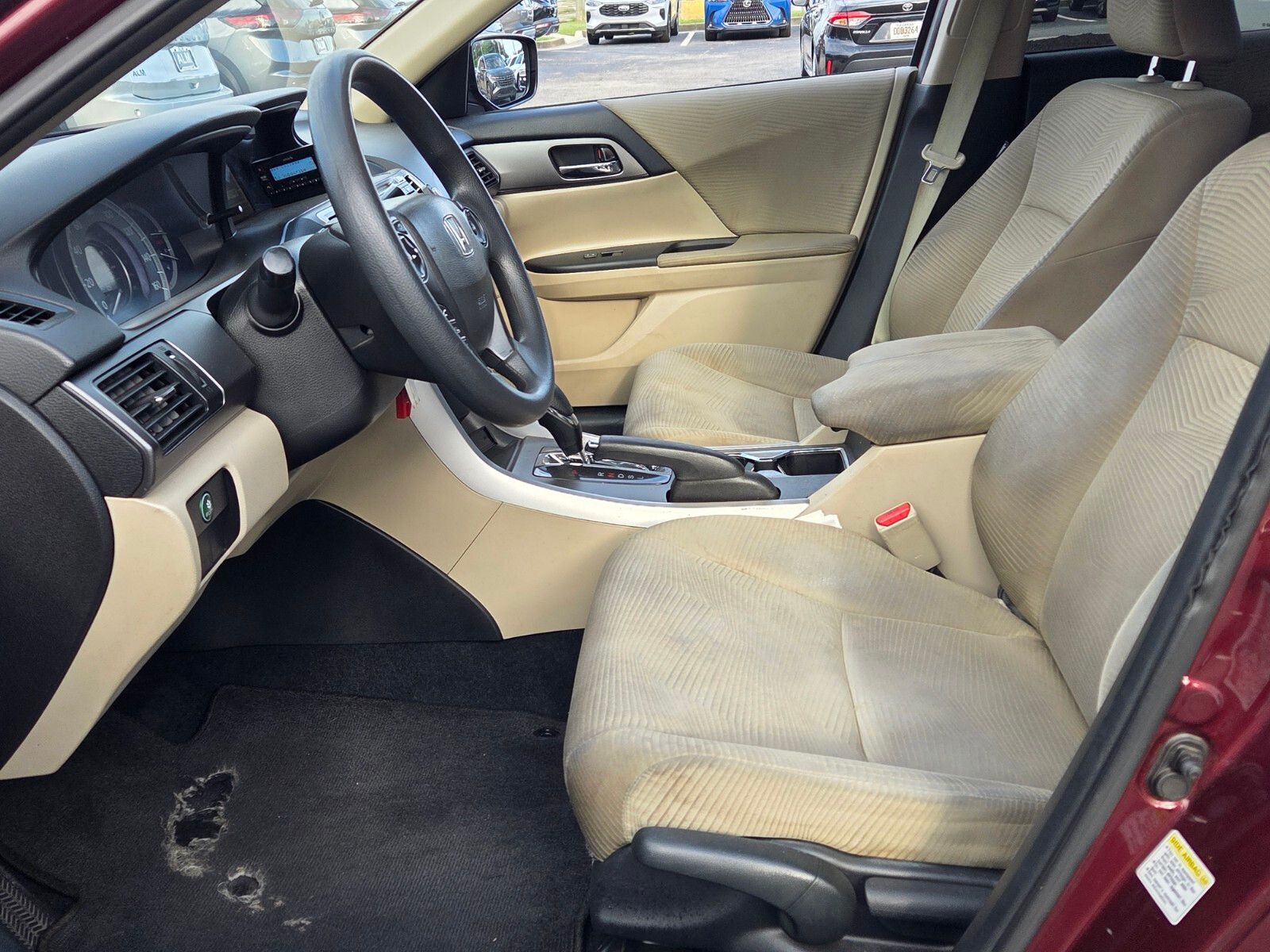 Used 2014  Honda LX image 5
