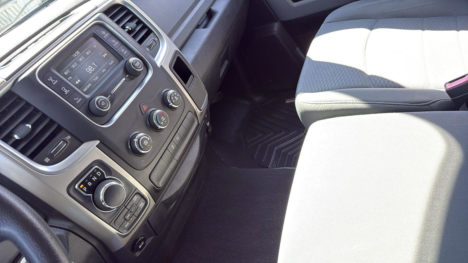 Used Car 2014 Ram 1500  Slt For Sale Under $20,000 In Austin, Texas