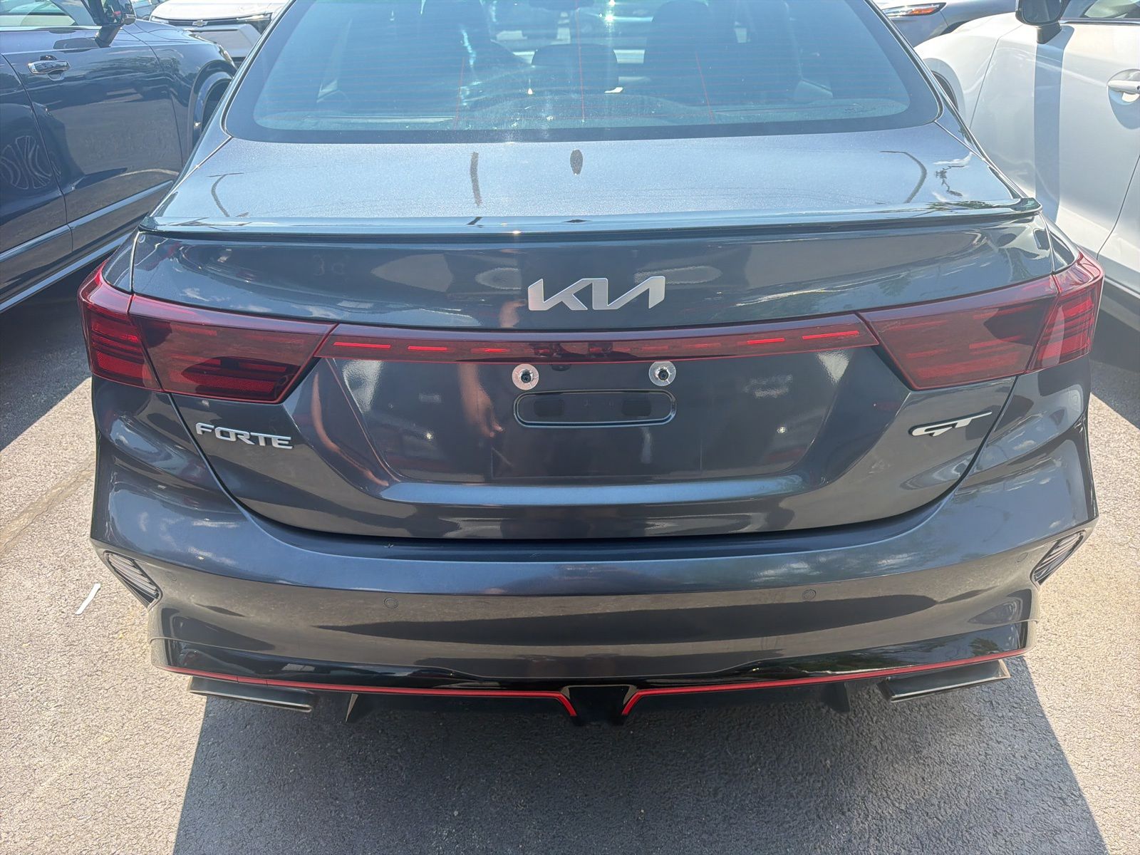 View vehicle photo 5