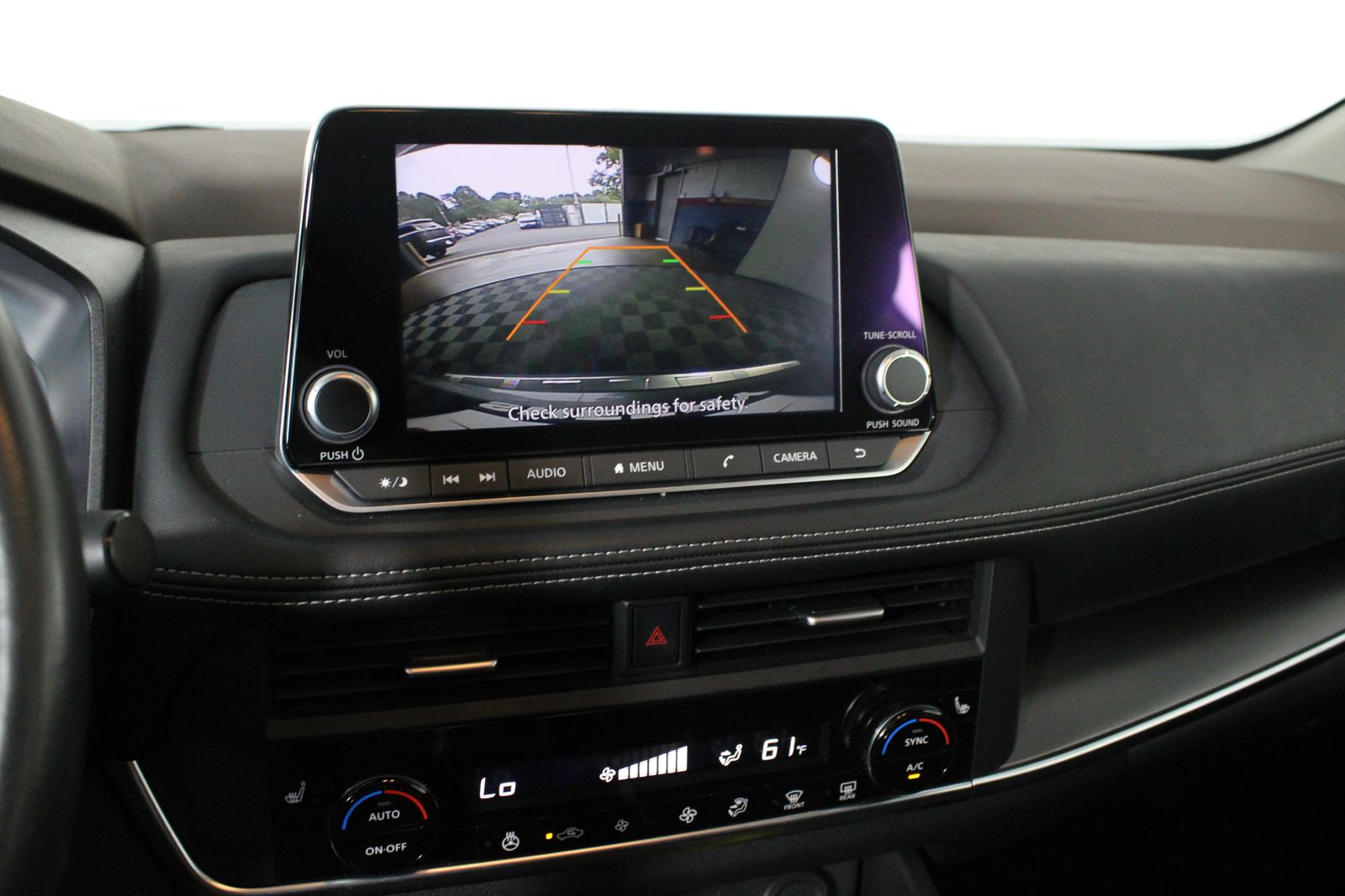 Used 2023 Gray Nissan SV image 16