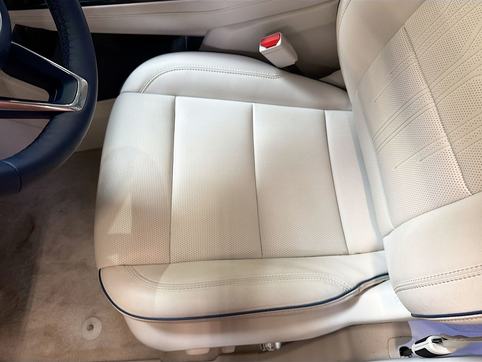 Used 2026 Blue Buick Avenir image 20