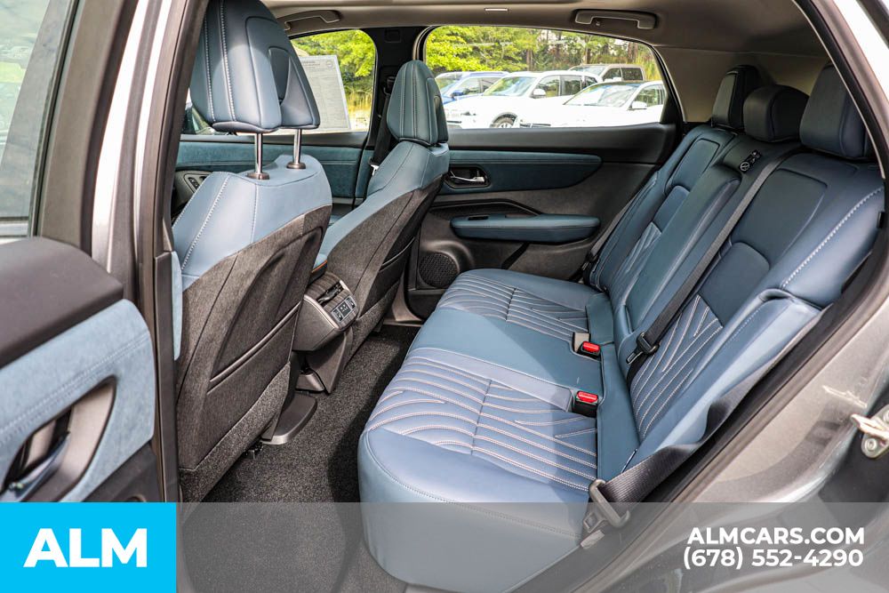 2024 Nissan ARIYA Platinum e-4ORCE photo 18
