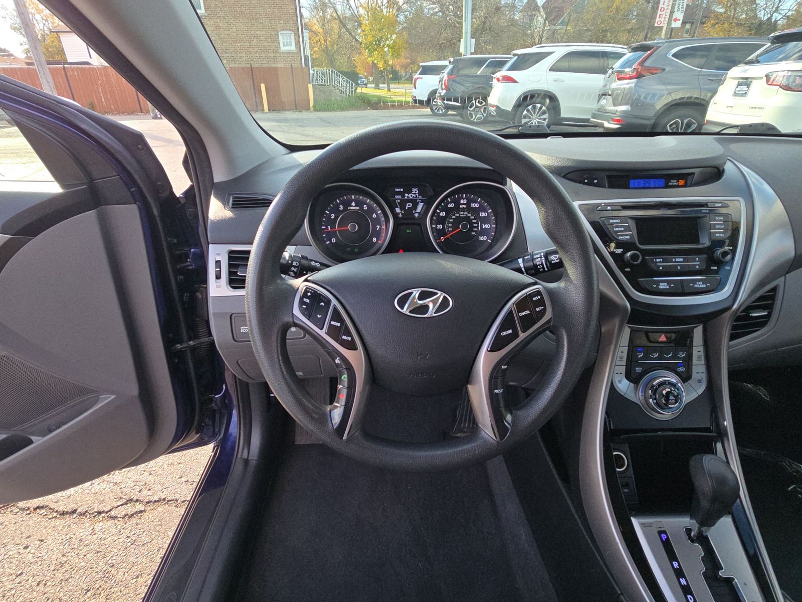 2013 Hyundai Elantra GLS 11