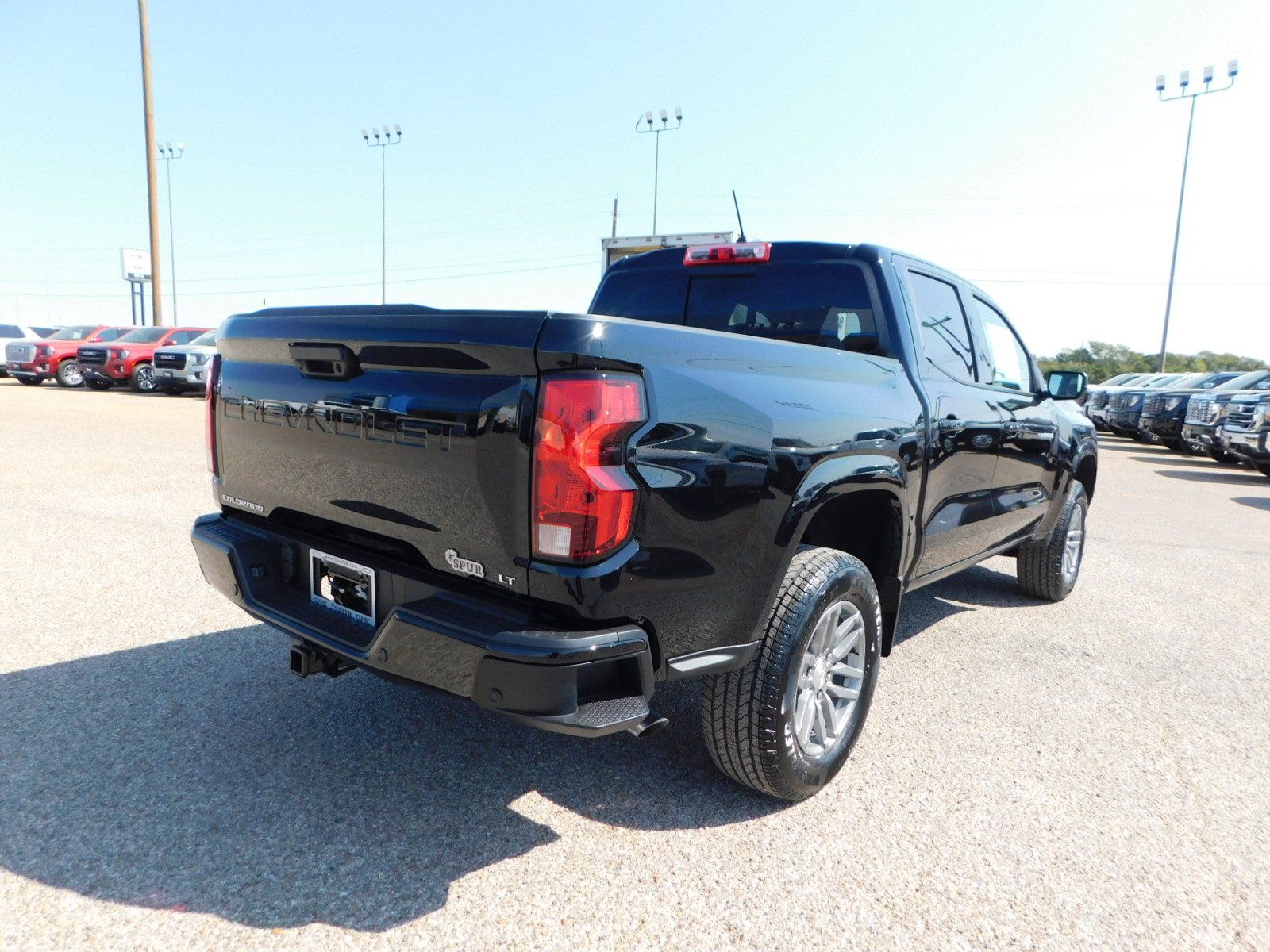 2024 Chevrolet Colorado LT 2