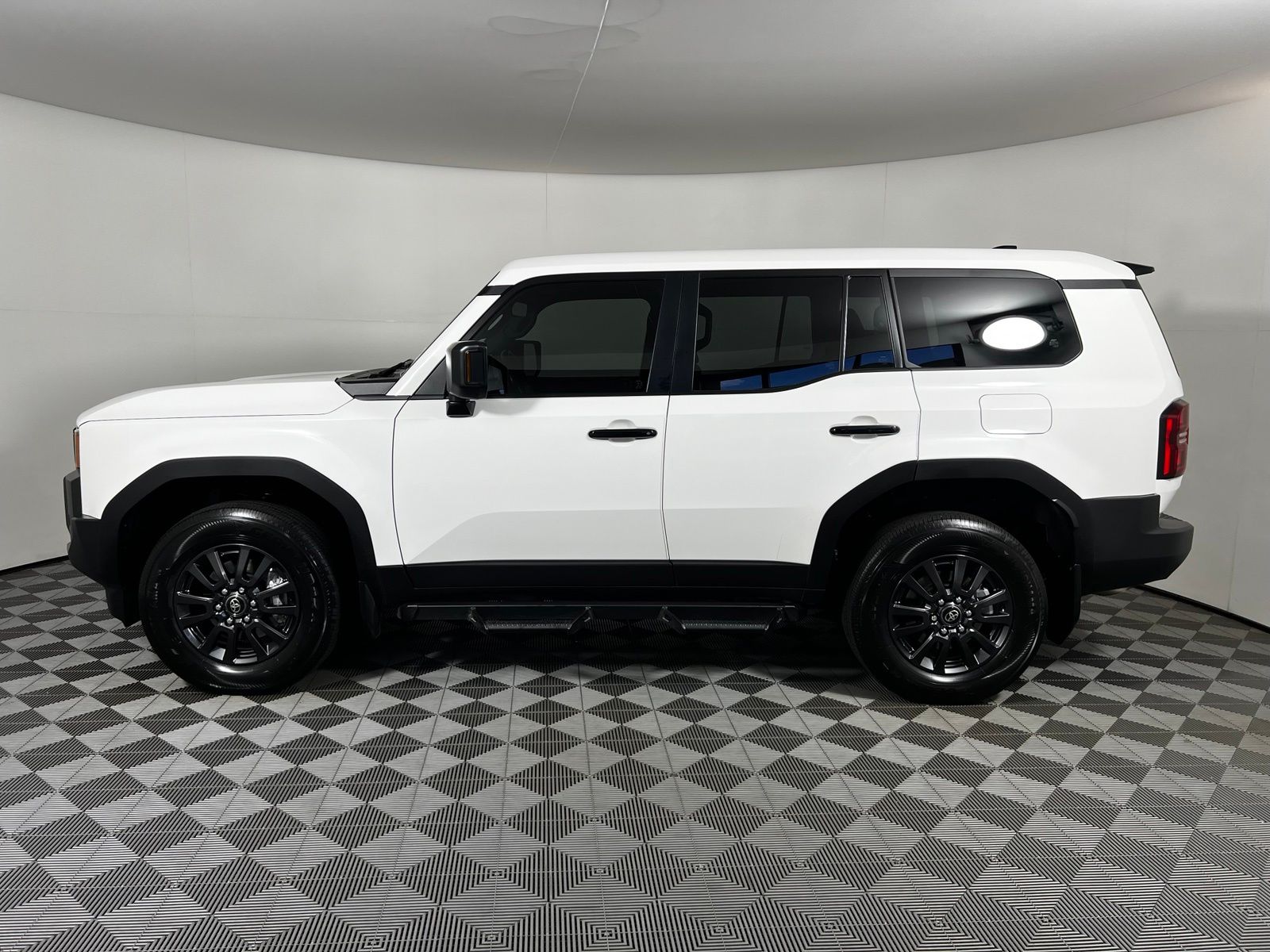 Thumbnail: 2024 Toyota Land Cruiser - 8