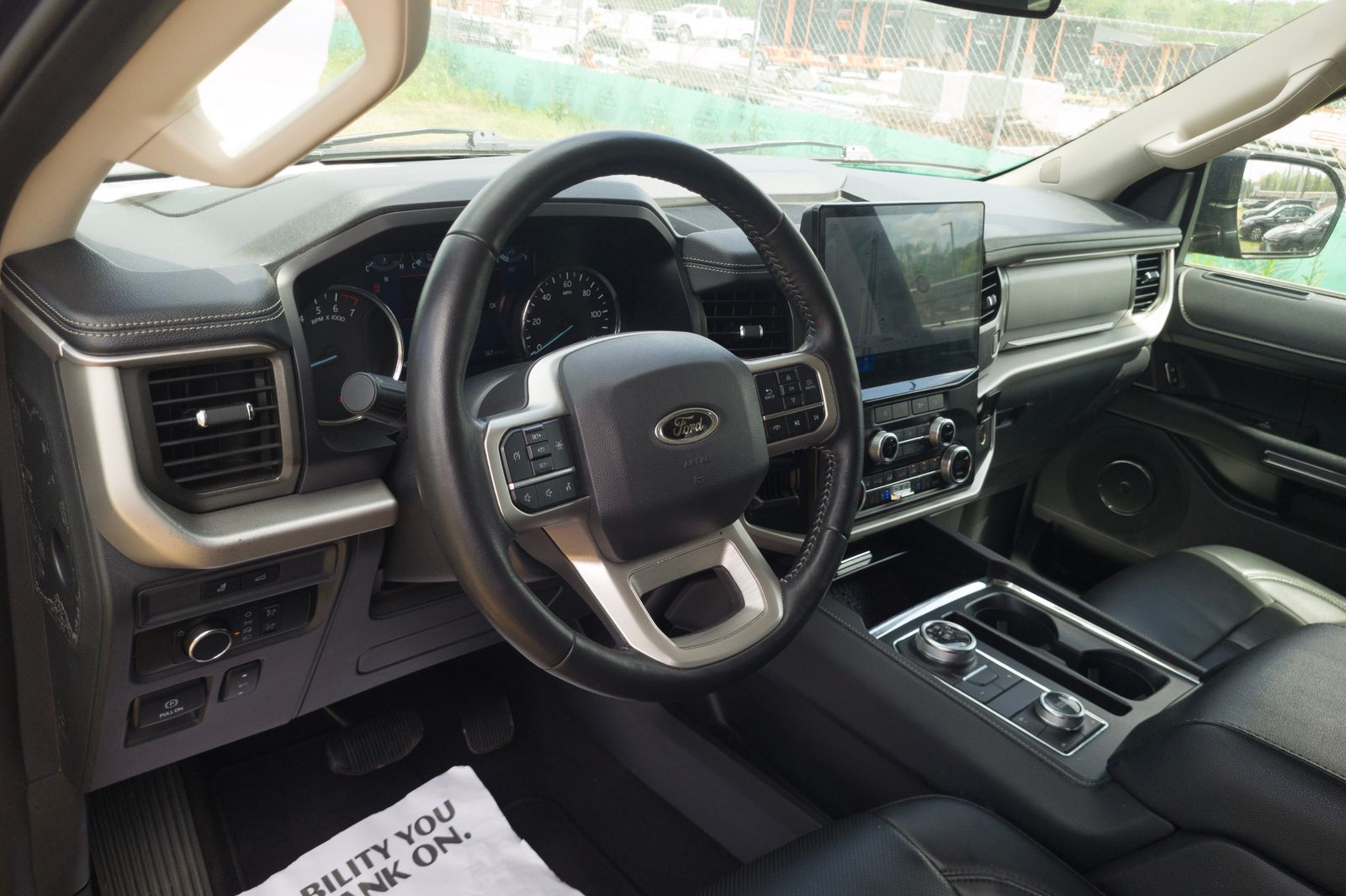 Used 2024 Black Ford XLT image 13