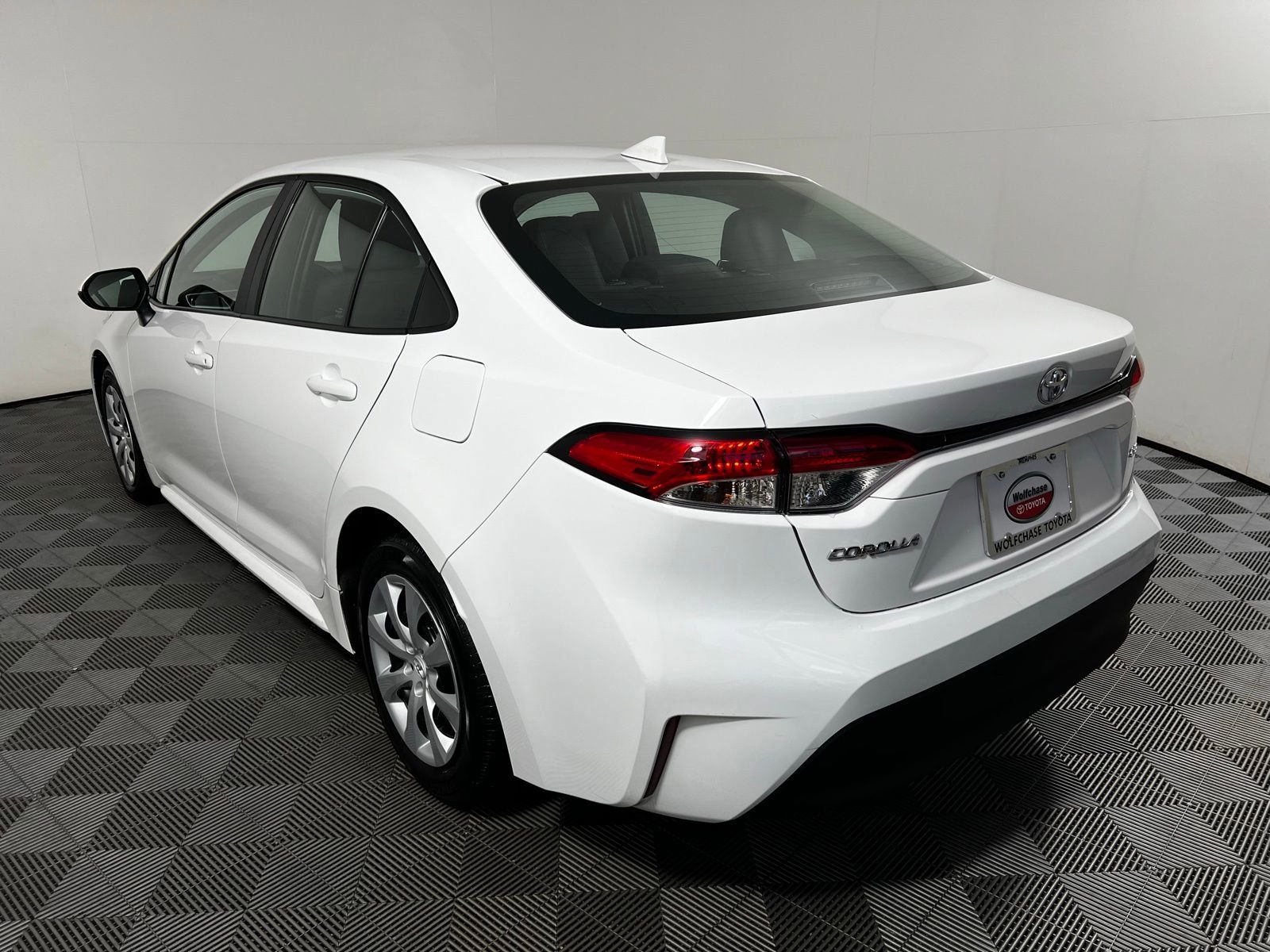 2023 Toyota Corolla LE 7