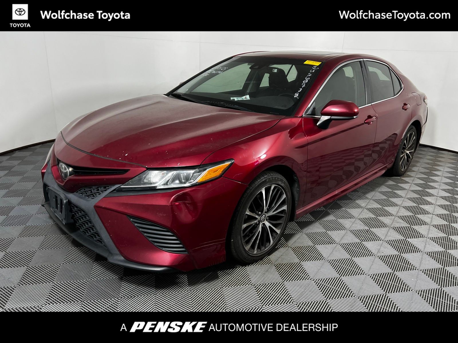 Thumbnail: 2018 Toyota Camry - 1