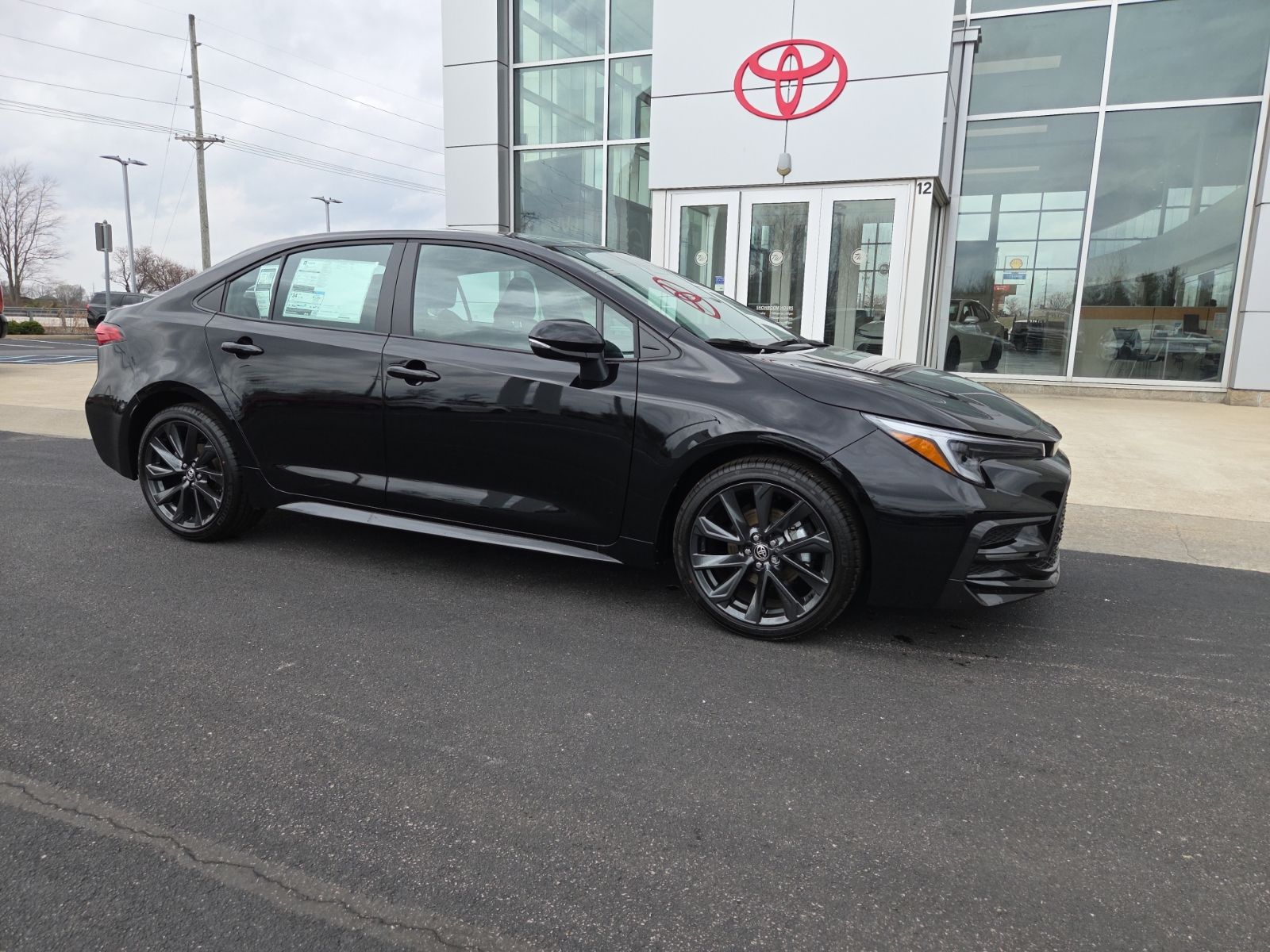 View vehicle photo 2