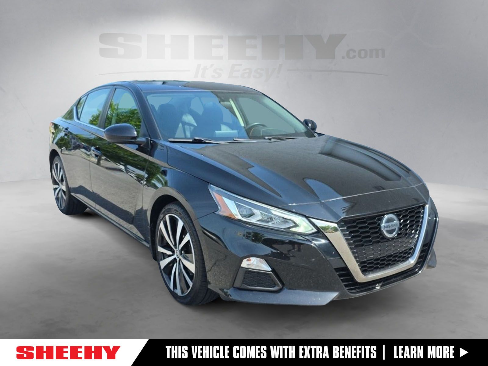 Super Black 2019 Nissan Altima Sedan All-Wheel Drive Continuously Variable Transmission