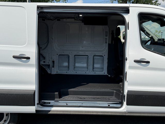 New 2026 Oxford White Ford Base image 14