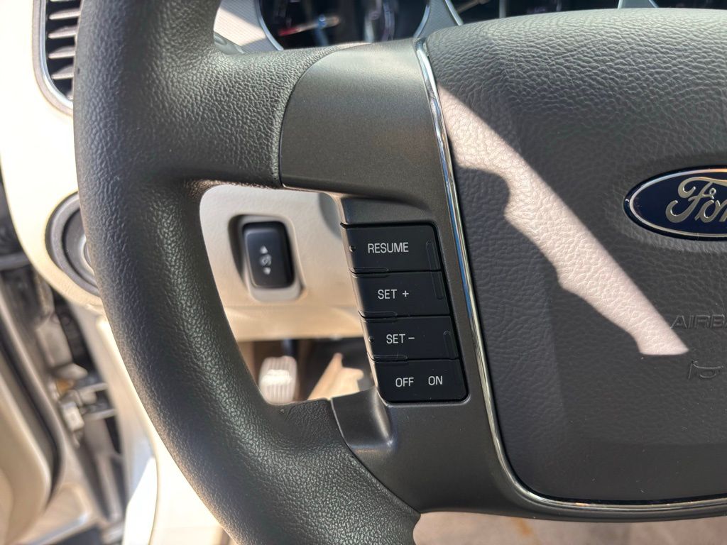 Used Car 2010 Ford Taurus  Se For Sale Under $10,000 In Austin, Texas