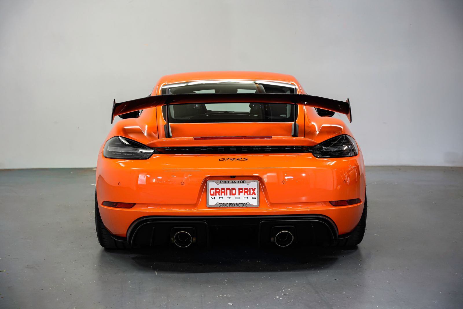 2023 Porsche 718 Cayman GT4 RS — photo 3