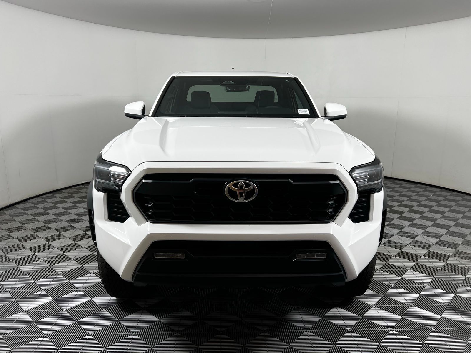 2025 Toyota Tacoma PreRunner 2