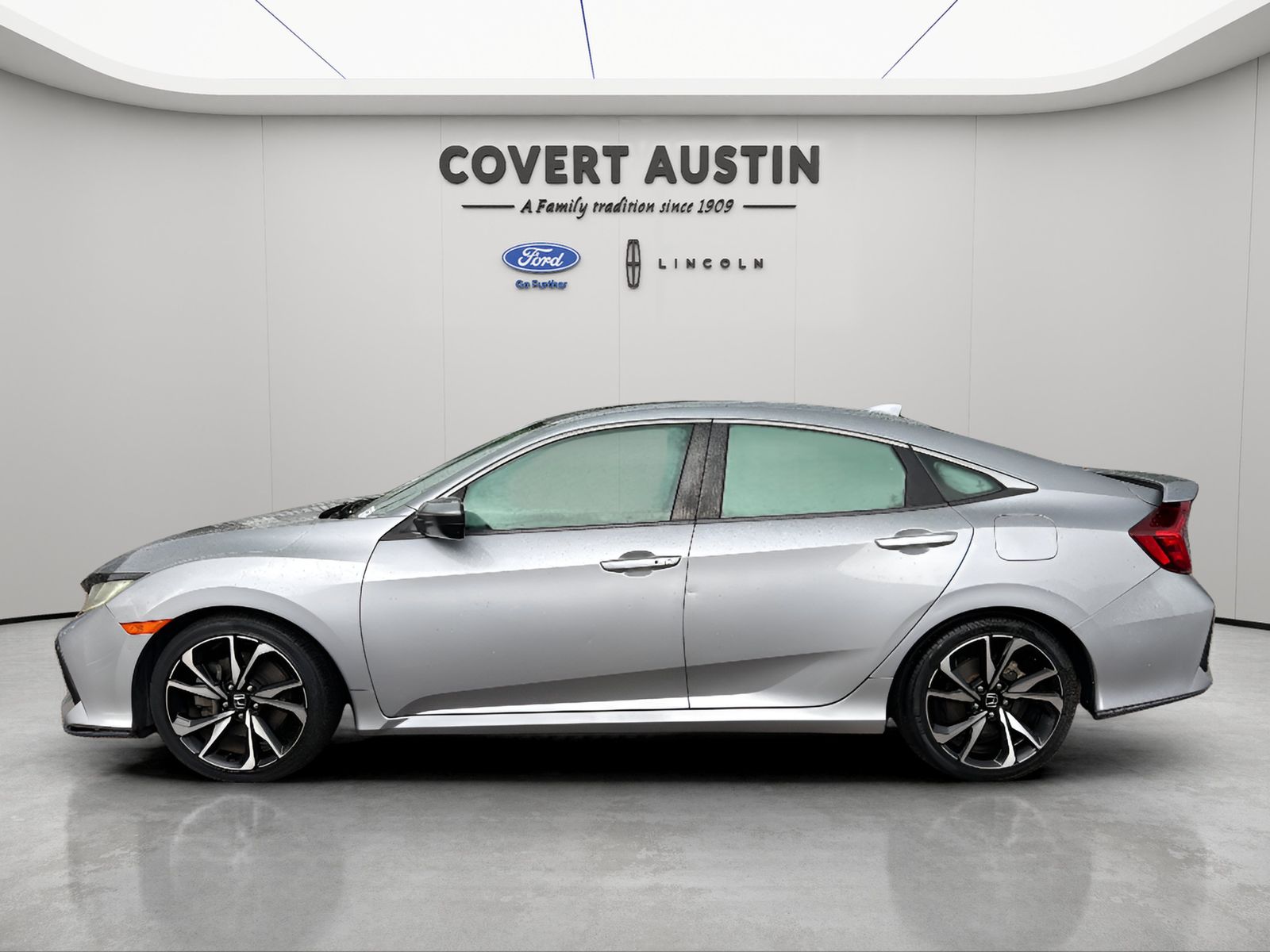Used 2018 Gray Honda Si image 2