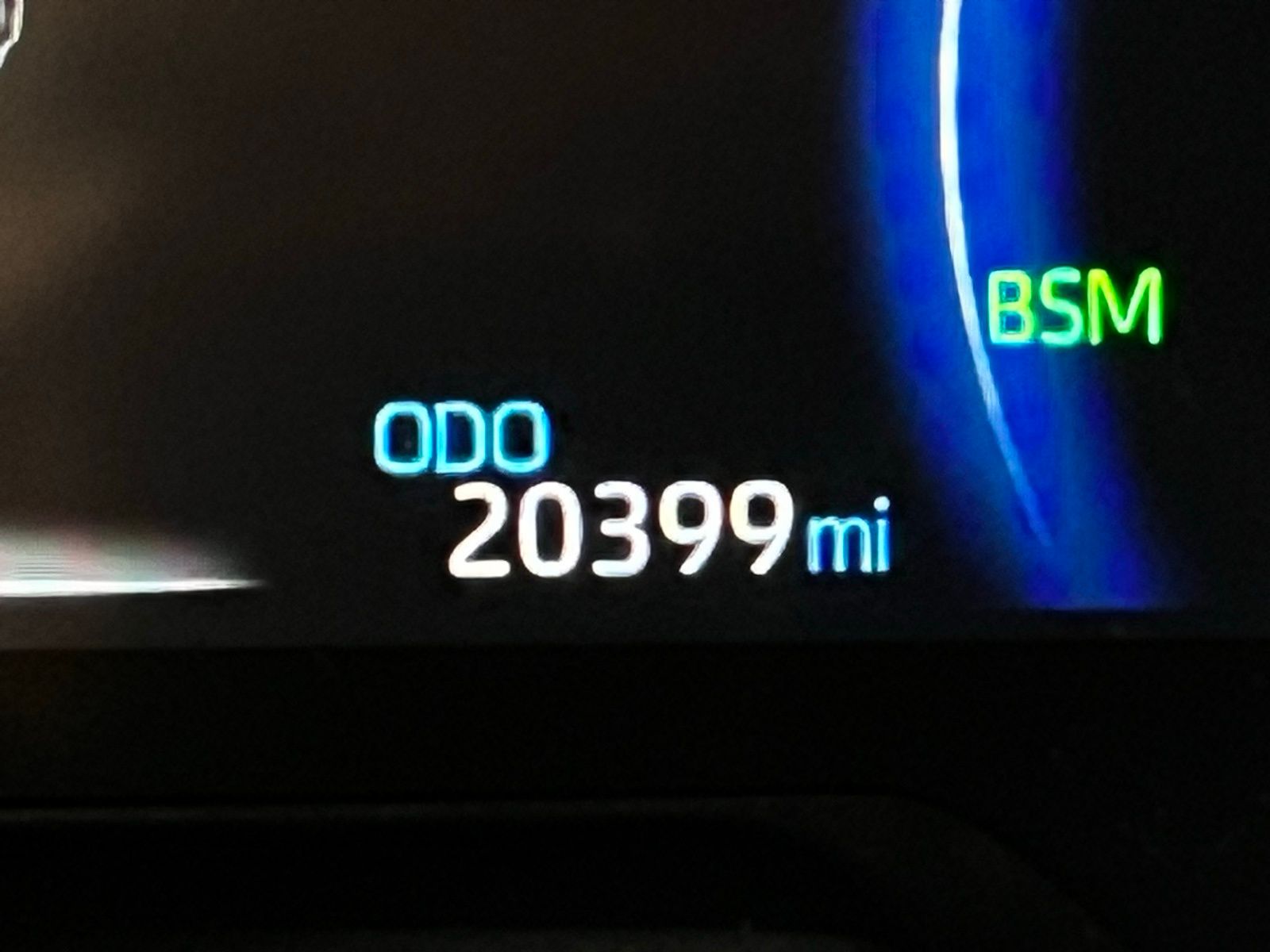 Thumbnail: 2025 Toyota RAV4 - 15