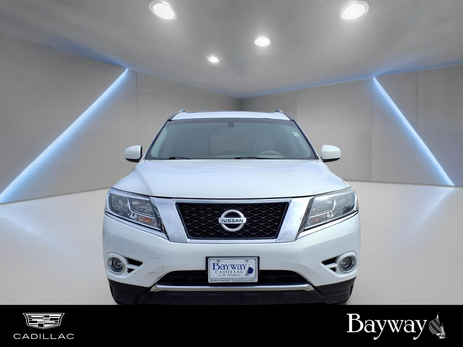 2014 Nissan Pathfinder SL White at Joe Myers Mazda Kia
