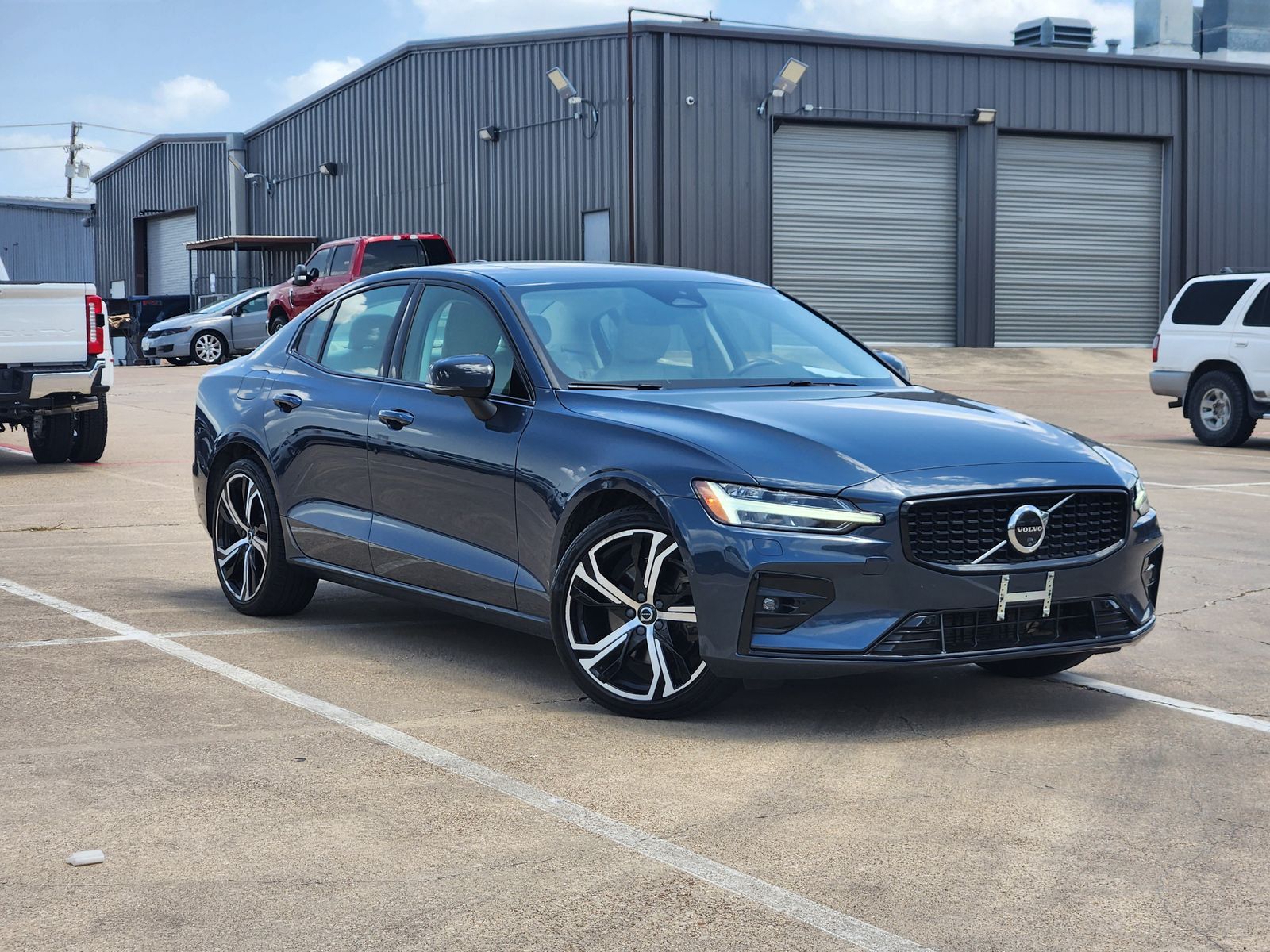  2024 Volvo S60 B5 Plus Dark Theme FWD   