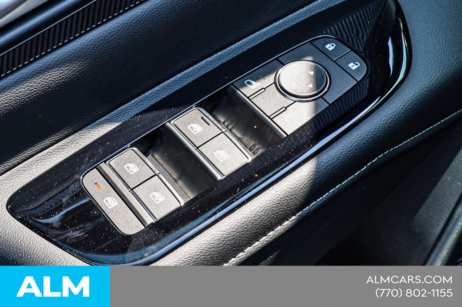 Used 2025 Blue Nissan SV image 38