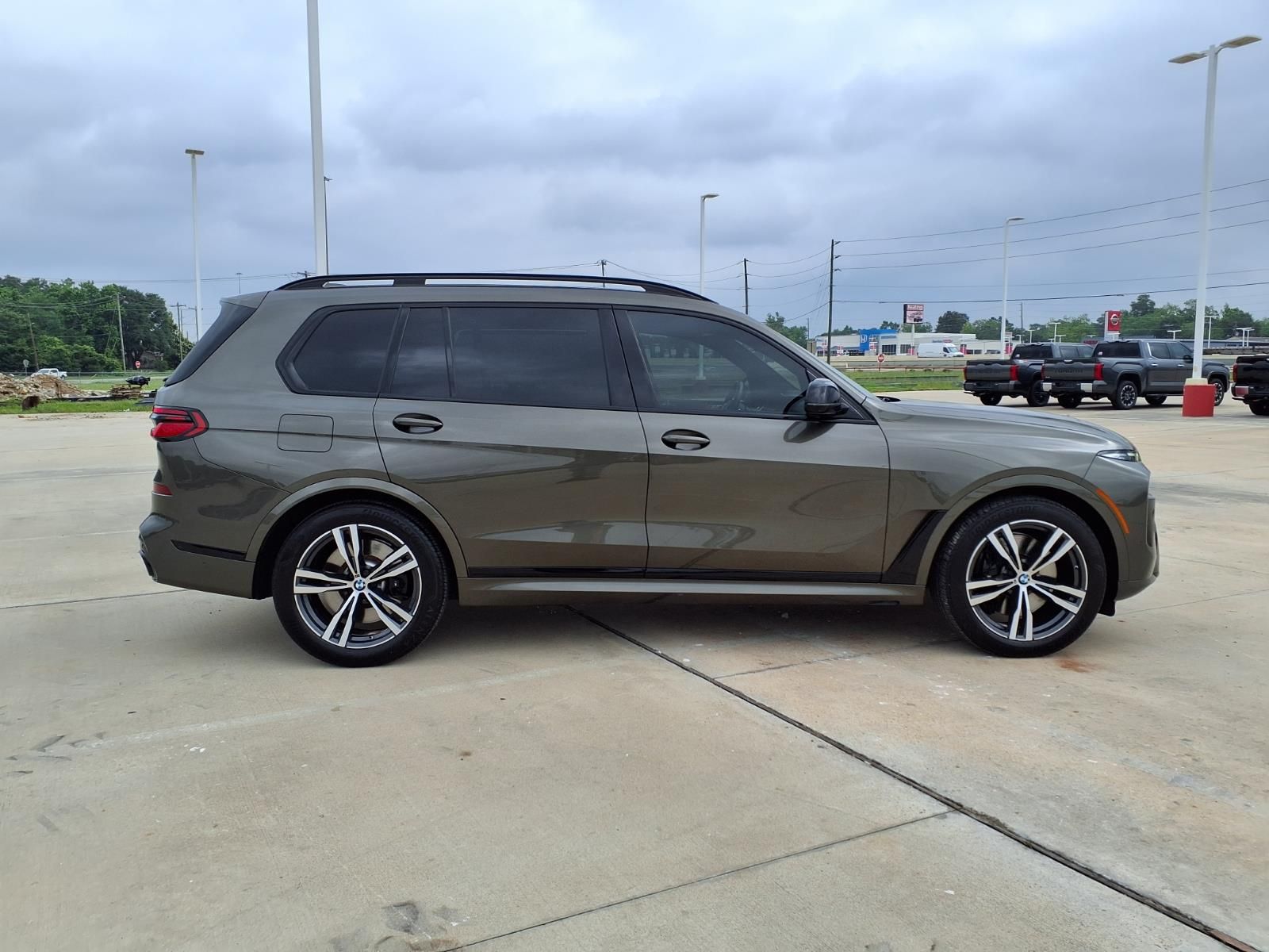 2024 BMW X7 M60i Green at Westside Lexus