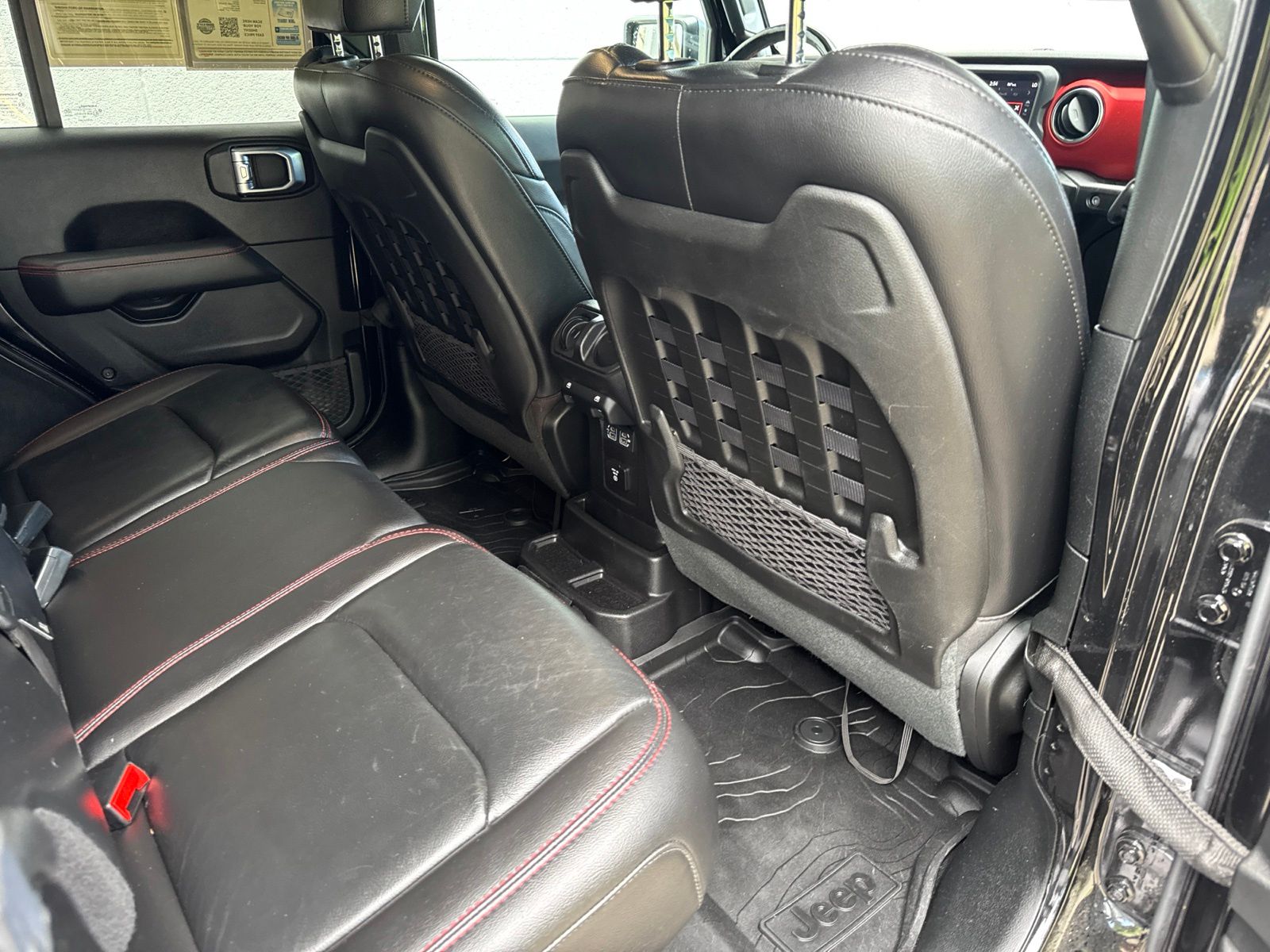 Used 2020 Black Clearcoat Jeep Unlimited Rubicon image 25