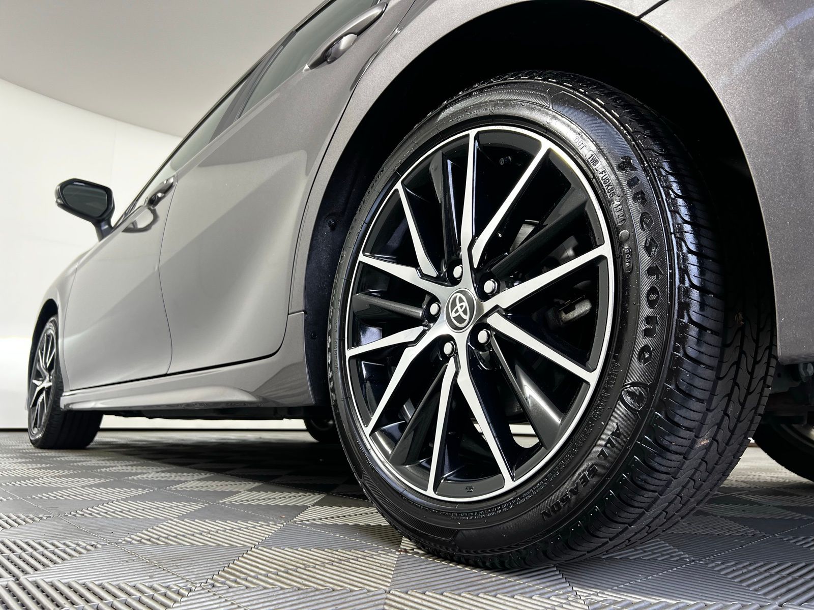 Thumbnail: 2024 Toyota Camry - 25