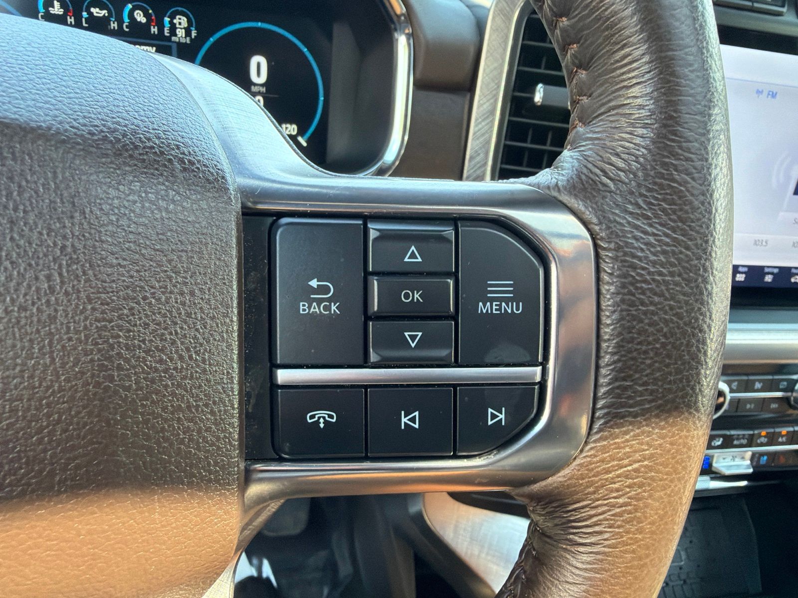 Used 2023 Red Ford King Ranch image 21