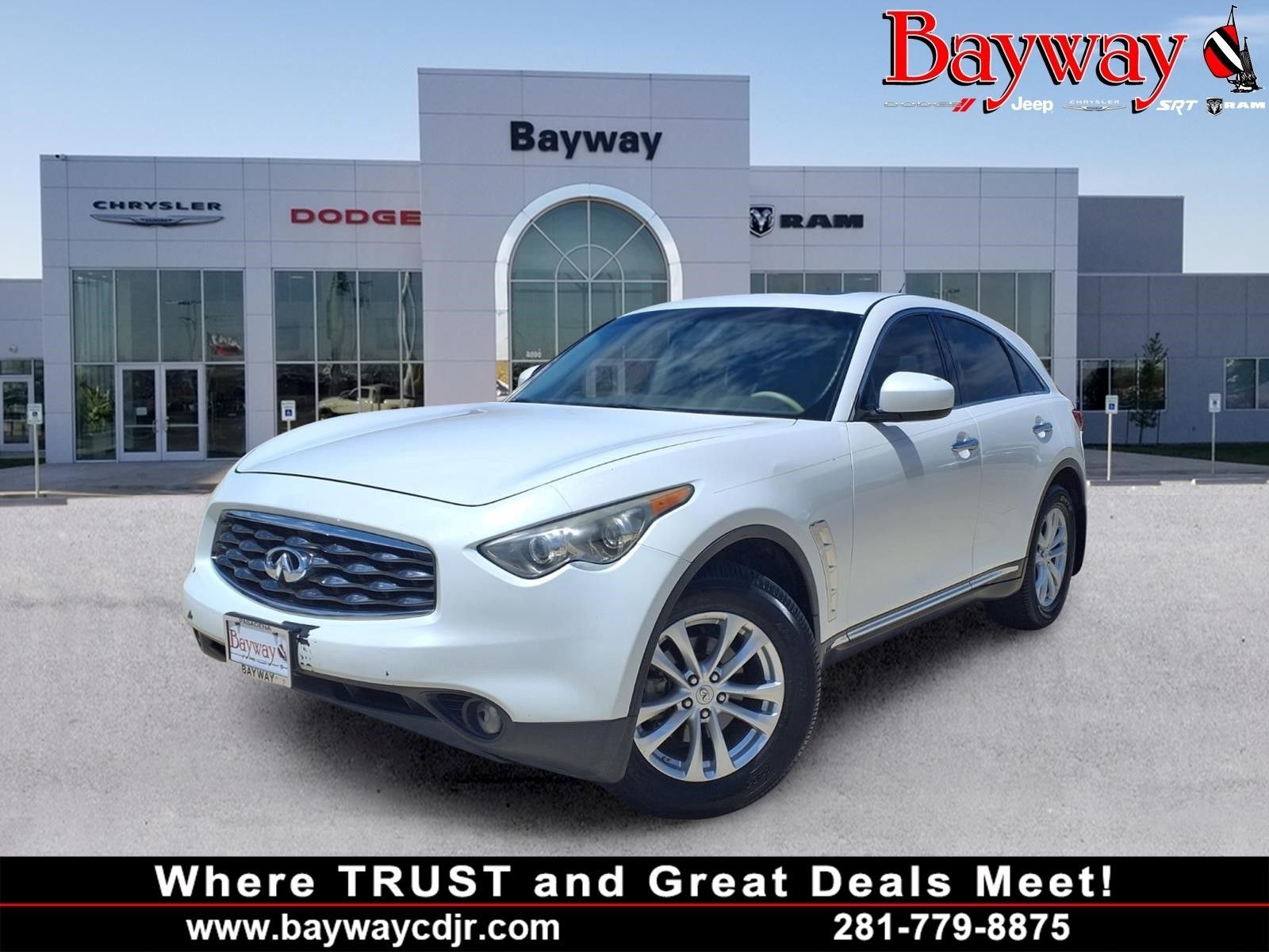 Moonlight White 2011 INFINITI FX35 SUV / Crossover Rear-Wheel Drive 7-Speed Automatic