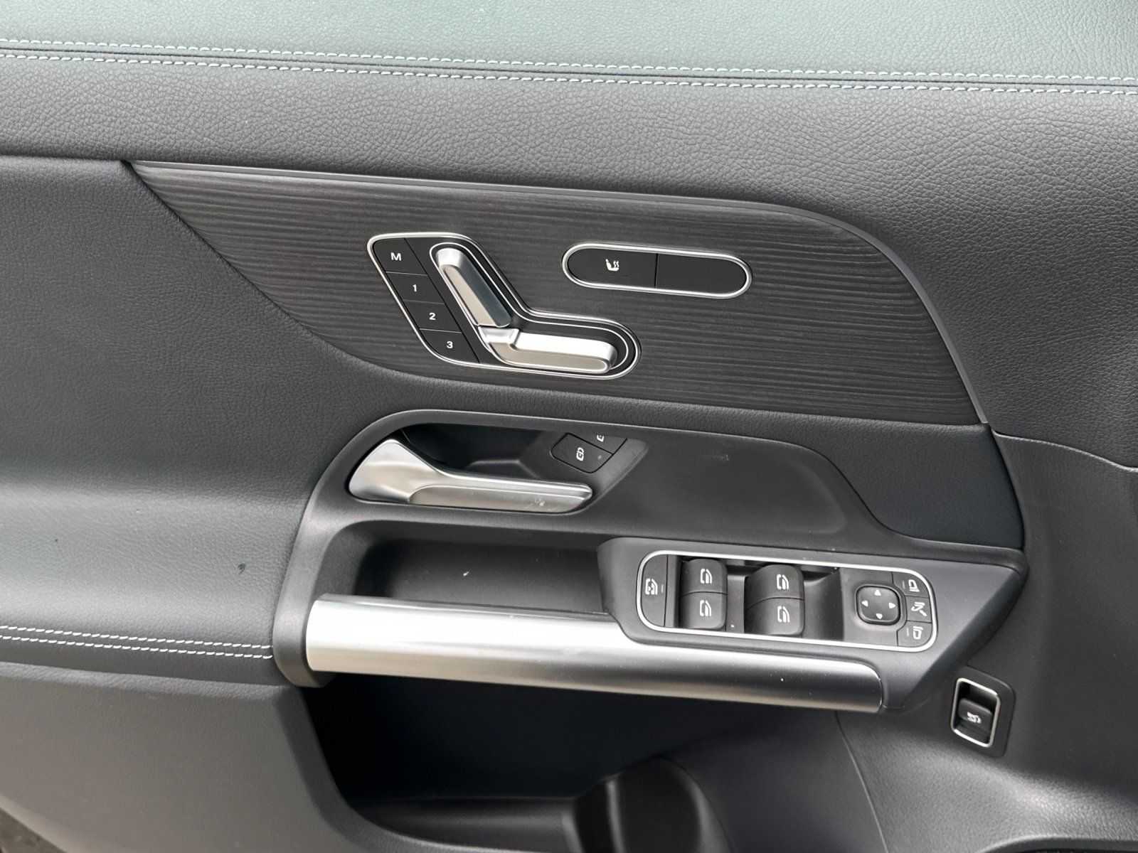 new 2026 Mercedes-Benz GLA car