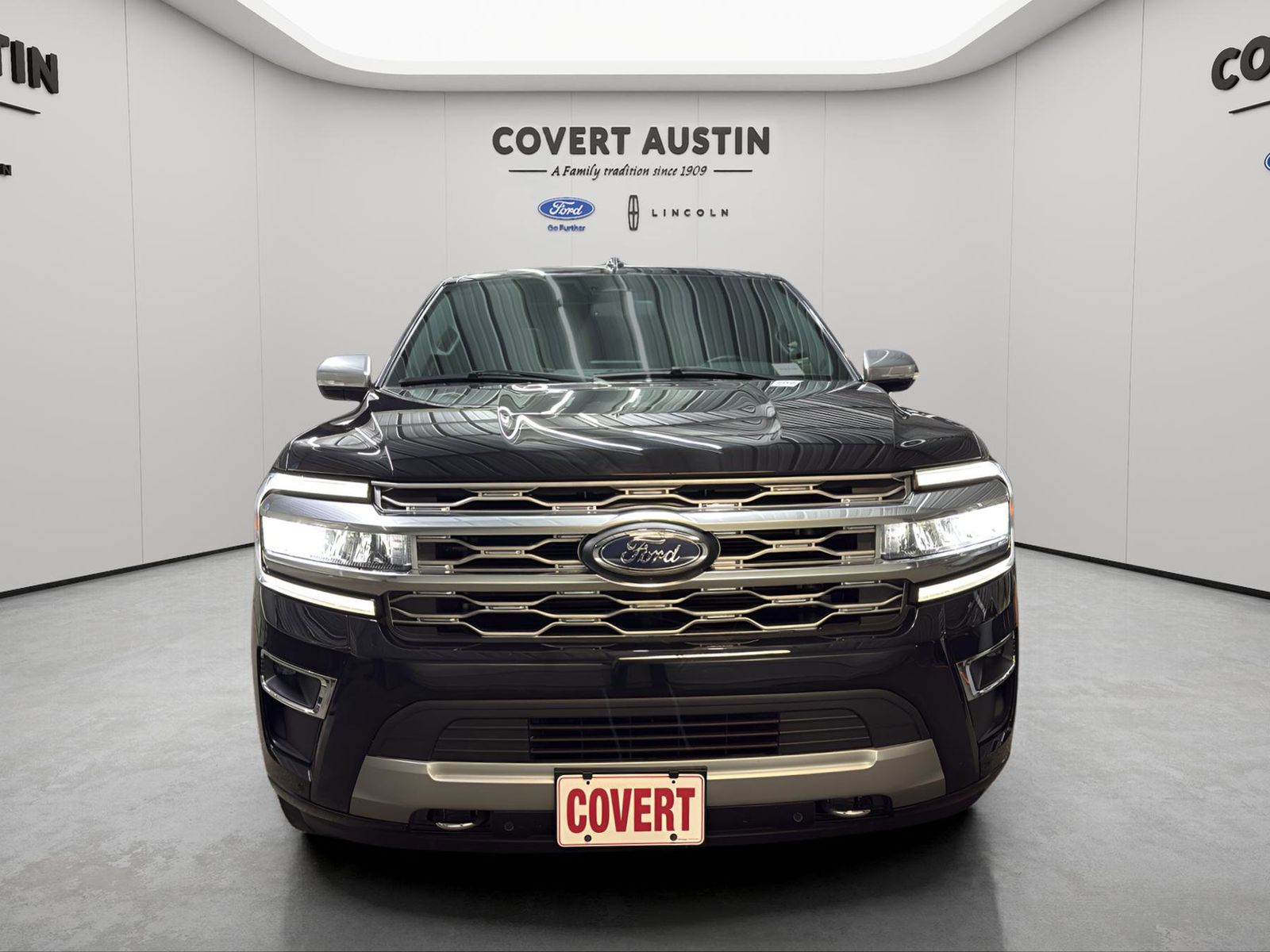 Used Car 2023 Ford Expedition  Platinum For Sale Under $60,000 In Austin, Texas