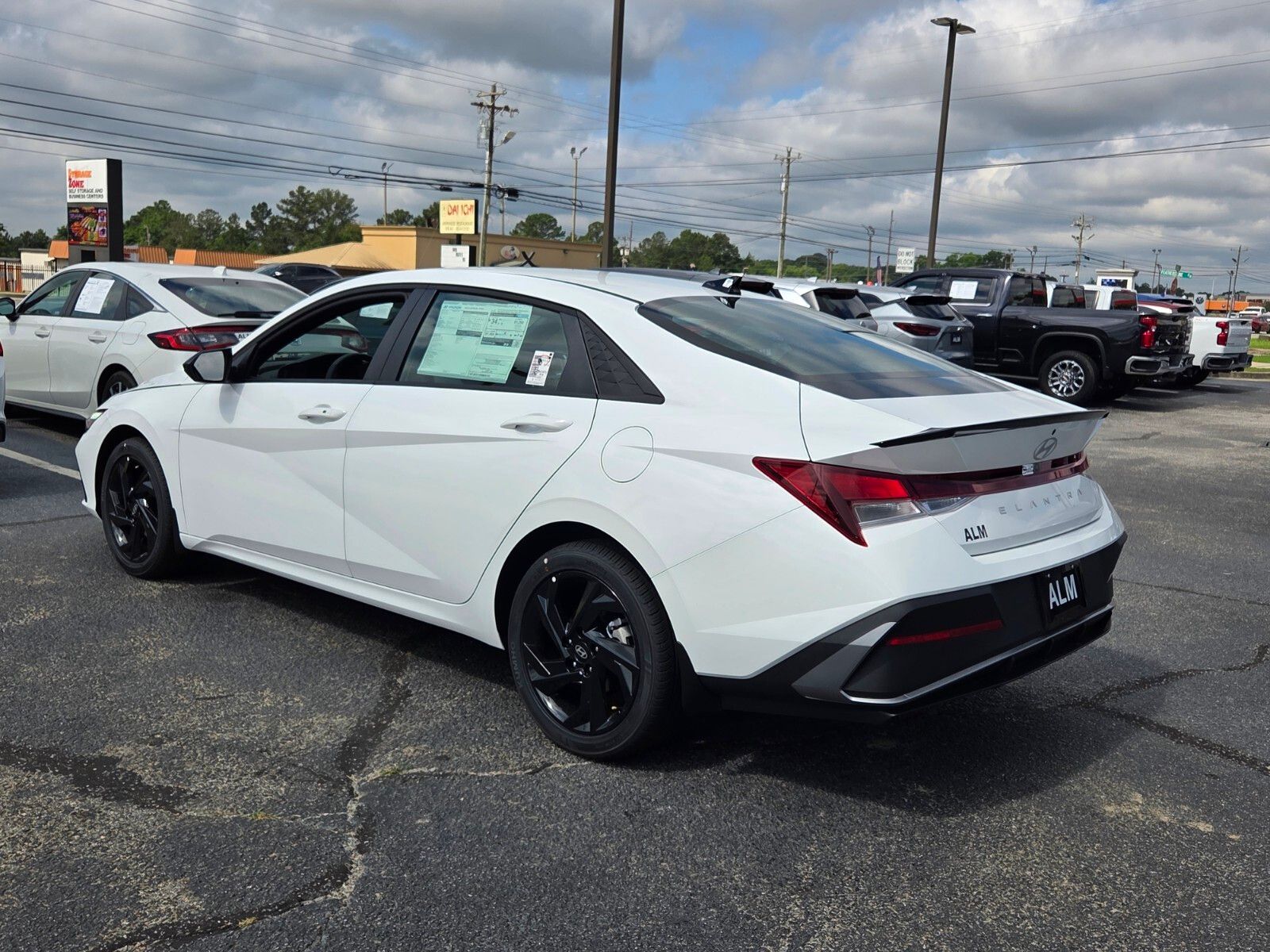 New 2026 White HYUNDAI SEL Sport image 9