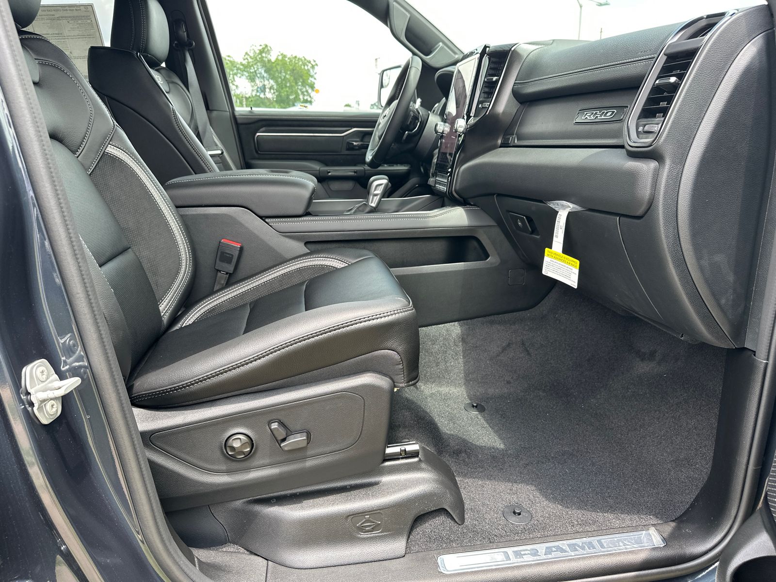 New 2026 Forged Blue Metallic Exterior Paint RAM RHO image 14
