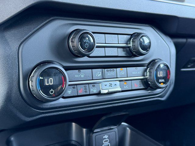 Used 2026 Shadow Black Ford Outer Banks image 12