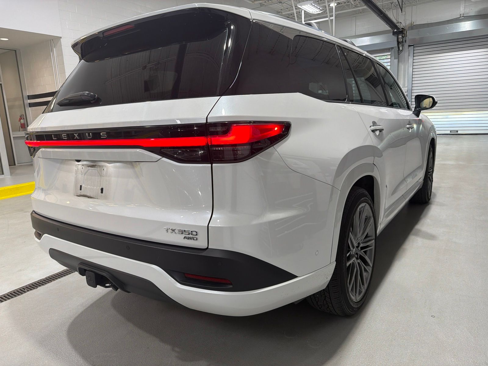 View vehicle photo 5