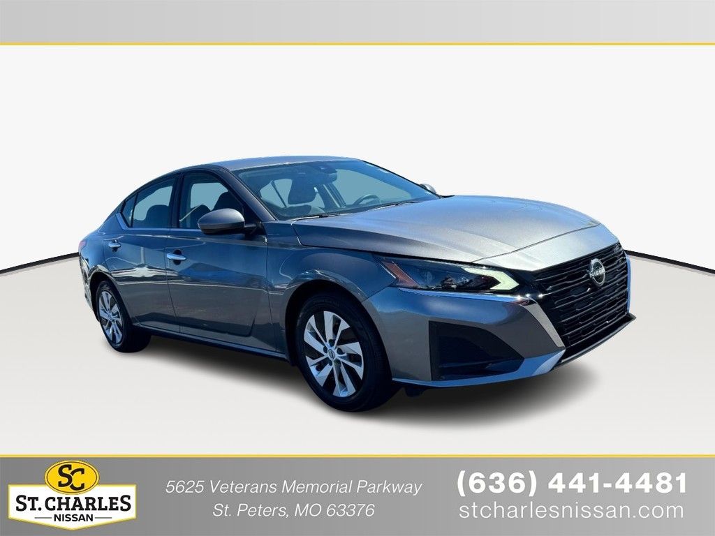 Gray (Gun Metallic) 2023 Nissan Altima 2.5 S FWD Sedan Front-Wheel Drive Continuously Variable Transmission