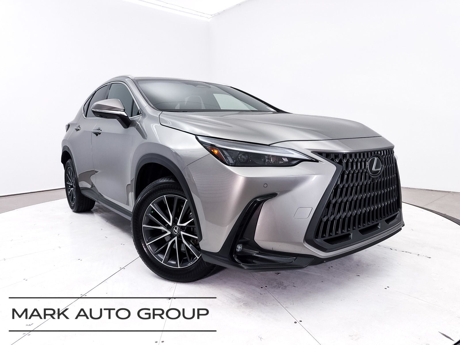 2024 Lexus NX 350h Premium